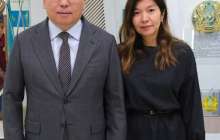 Алматы әкімі жұбайымен бірге сайлауда дауыс берді