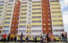 Ақмолада шенеунік екі жыл бойы жетім балаларға берілген пәтерде тұрған