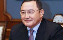 Стамбұлда Мұстафа Өзтүрікті танымаған Зауытбек Тұрысбеков ұятқа қалды (ВИДЕО)