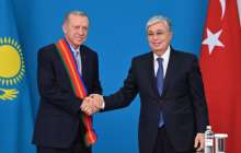 Мемлекет Басшысы Қасым-Жомарт Тоқаев Түркия президенті Режеп Ердоғанға түркі әлемінің жоғары орденін табыс етті