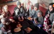 Аш отырған Ауған қазақтары Қазақстанға алып кетуді сұрады (ВИДЕО)