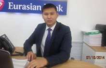 Қазақстандықтардың ақшасын ұтысқа тігіп, туыстарының несиесін жапқан банкир: Қатты ұяламын