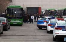 Шымкентте ереуілге шыққан жүргізуші: Шығарып жіберді бізді. КНБ-ға бірдемеге тапсырамын, мойныңа іліп жіберемін деді