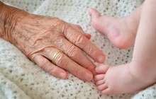 Мәжілісте зейнет жасын 60-қа дейін төмендету ұсынылды