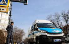 Құқық қорғаушылар митинг қарсаңында жер-жерде белсенділердің қамала бастағанын хабарлады