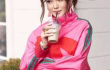 Әріптестері Ерке Есмаханның аяғы ауыр деп болжады