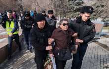 Алматыда ұсталғандар саны жүзге жуықтады