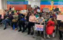 Нұр-Сұлтанда мүгедек баласы бар әйелдер биліктен үй мәселесін шешуді талап етті