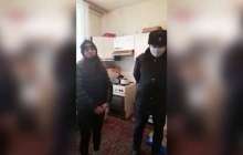 Шымкент полицейлері отағасынан айырылған отбасыға азық-түлік апарды