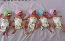 Үшінші перзентін күтіп жүрген әйел бірден 5 бала туды