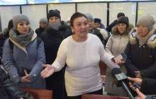 Еден жуушылардың шағымынан соң Назарбаев әуежайының жетекшілеріне сөгіс жарияланды