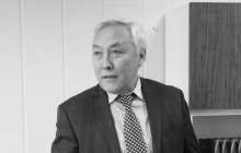 Түнгі екіде дәрі берді, қастандық деп күмәндімін: белгілі журналист Қуандық Шамахай емханада қайтыс болды