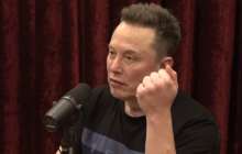 Илон Маск 5 жылдың ішінде смартфондардың жойылатынын болжады