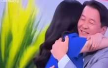 Қыдырәлі Болманов жас қызбен құшақтасып отырған видеосына пікір білдірді (ВИДЕО)