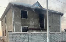 12 адамның өмірін қиған өрттен аман қалған үш адамның бірі есін жиды