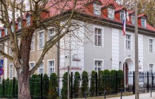 Польша елдегі Ресейдің соңғы консулдығын жаппақ