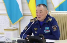 «Қойшы, солай ма?»: Қорғаныс министрі әскердегі өлім-жітім туралы сұраққа күліп жіберді