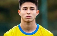 Дастан Сәтбаев ЧЛ-ның тарихында гол соққан ең жас футболшылардың үштігіне кірді