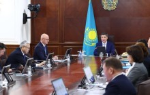 "Нарықтың адал қатысушыларын ғана қолдаймыз": Бектенов отандық фармацевтикалық өндірушілерге үндеу жасады