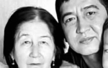 "Алла алдынан жарылқасын": Мұхтар Ниязов ақын Ринат Зайытқа басу айтты