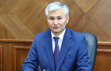 Ұлытау облысының әкімі көпбалалы анамен TikTok-тағы видеосы үшін соттасып, әйелге 495 432 теңге айыппұл салынды