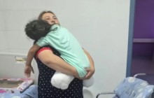 Астана әкімі автобус апатынан аяғынан айырылған 8 жасар Алуаға пәтер сыйлады