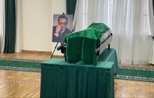 "Бекежанмен" қоштасуға топырлап барған жұрт "Қожамен" қоштасуға сондай легімен келмеді (ФОТО)