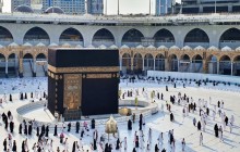 “Меккеде қайыр сұраған бірінші қазақ”: блогердің әрекеті елдің ашуына тиді