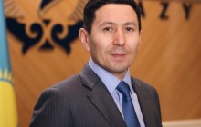 "Самұрық-Қазына" басшысы үш жылда 800 миллион теңгеден астам табыс тапқан