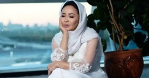 “Құдайым бір ұл бере гөр”: Айнұр Тұрсынбаева жазбасымен көпшілікті ойландырып қойды