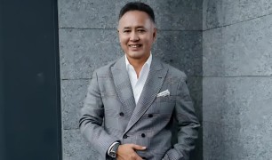 Бірінші некемнен туған балаларға жақсы әке бола алмадым: Тұрсын Алагөзов ешкімге айтпаған сырын ашты