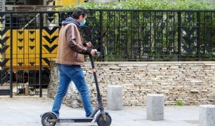 Қазақстанда электр самокаттарға енді сақтандыру мен тіркеу нөмірі беріледі