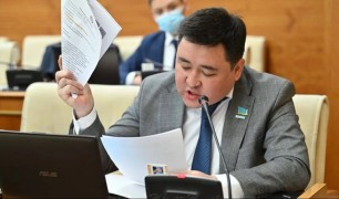 “Мемлекеттен 17 миллиард алып, есеп бермеген”: Нартай Аралбайұлы жаға ұстатарлық жағдайлармен бөлісті