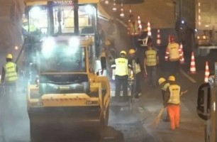 Қытайлар бір түнде 8 мың тонна асфальт төсеп, жолды қалпына келтірген