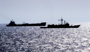 Ормуз бұғазы жабылды: мұнай нарығын не күтіп тұр