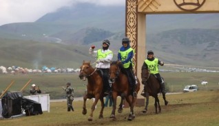Қазақстан құрамасы Көшпенділер ойындарында 300 шақырымдық ат жарысында алтын жеңіп алды