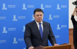 Бозымбаев: өңірлерде үш рет әкім болдым, жастарға жол беру керек