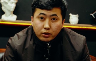 Жаңа адамдар 13 жасар қызбен кинорумда кездеспек болған педофилді ұстап алды (ВИДЕО)