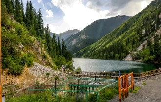 Көлсайда автокөлік жардан құлап кетті