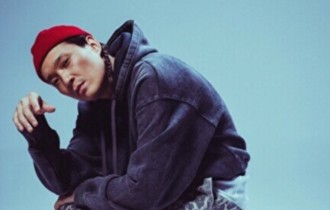 “Танысым әйел зорлады, ал біз…”: Атақты рэпердің әңгімесі желіні шулатты