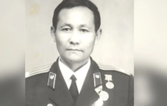 Тоқаев Ұлы Отан соғысының қатысушысына "Халық қаһарманы" атағын берді