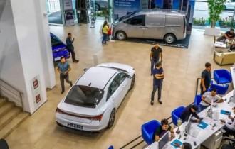 334 млн теңгелік алаяқтық: Таразда автосалон менеджері 8 жылға сотталды