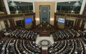 Парламент Президент туралы Конституциялық заң жобасын қабылдады