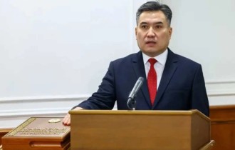 "Несием бар, сонда да жетеді": Еңбек министрі ай сайын алатын жалақысы қанша екенін айтты