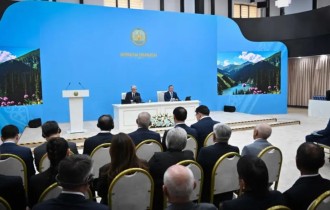 Президент елді “Штрафстан“ деп атайтын депутаттарды сынға алды