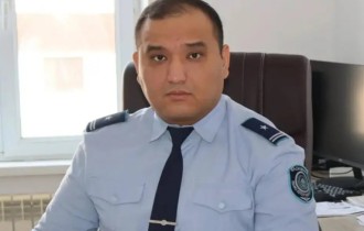 Атырау облысында жаңа туған сәбиді әжетхана шұңқырынан құтқарған азаматқа марапат табысталды