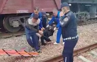 Пойызбен селфи жасамақ болған жасөспірімді тоқ соқты
