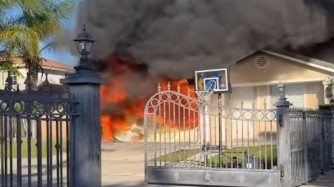 Қазақстандық боксшының Лос-Анджелестегі үйінде өрт шықты (ВИДЕО)