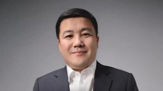 Әзілкеш Тұрсынбек Қабатовтың бұрынғы сұхбаты желіде тарап кетті (ВИДЕО)