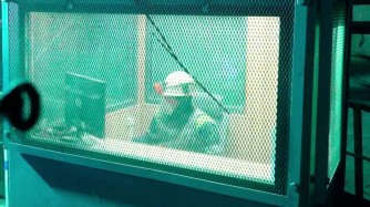 «Қазақмыс» жұмысшыларын шаң мен шудан қорғайтын арнайы кабиналар орнатты